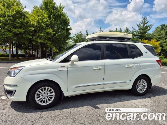 KG Mobility (SsangYong) Korando Turismo 4WD TX 9-seater 2017 — фото 2
