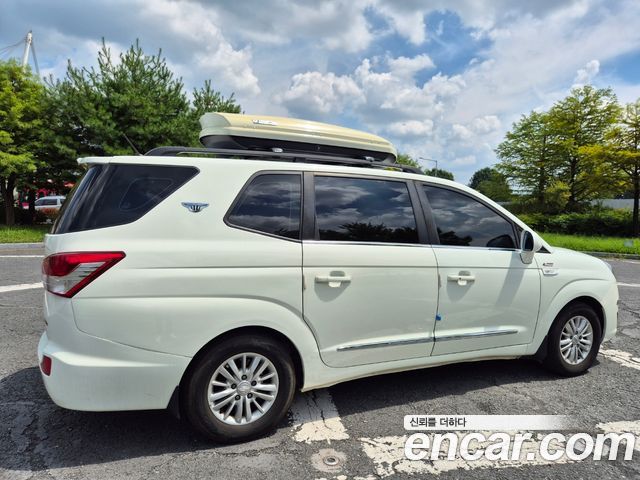 KG Mobility (SsangYong) Korando Turismo 4WD TX 9-seater 2017 — фото 5