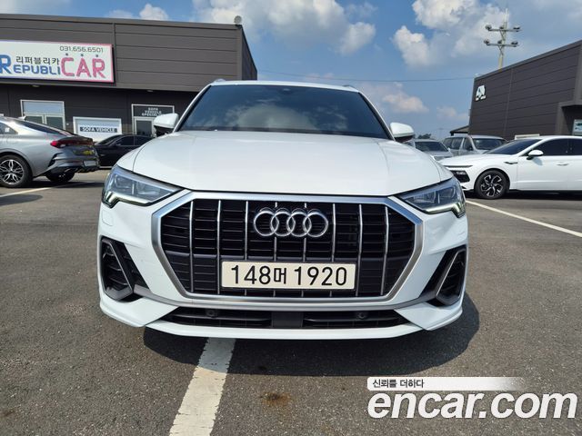 Audi Q3 (F3) 35 TDI Premium