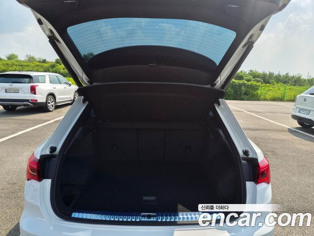 Audi Q3 (F3) 35 TDI Premium 2022 — фото 19