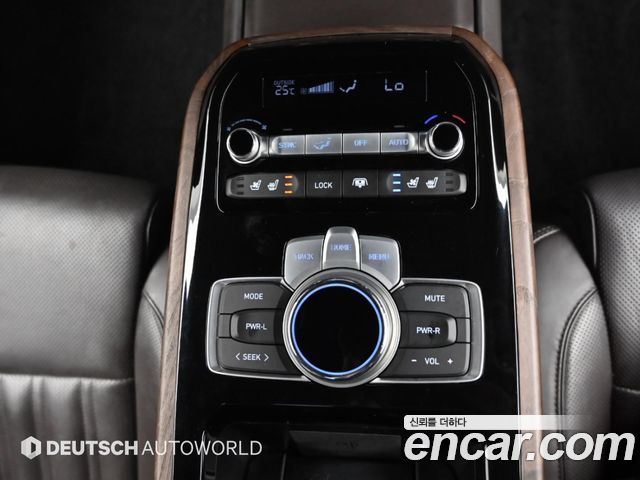Genesis G90 3.8 AWD Prestige 2019 — фото 20