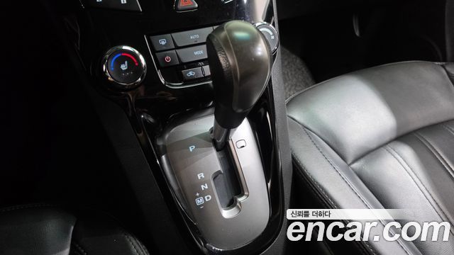 Chevrolet Orlando 2.0 Diesel LTZ Premium 2012 — фото 9