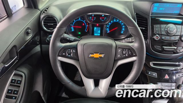 Chevrolet Orlando 2.0 Diesel LTZ Premium 2012 — фото 13