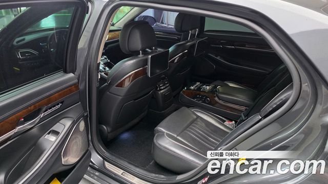 Genesis EQ900 3.8 GDI AWD Prestige 2018 — фото 10
