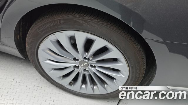 Genesis EQ900 3.8 GDI AWD Prestige 2018 — фото 19