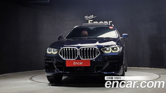 BMW X6 (G06) xDrive40i M Sport 2022 — фото 3