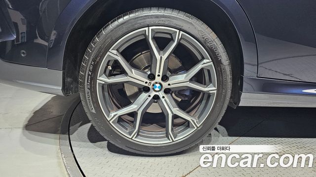 BMW X6 (G06) xDrive40i M Sport 2022 — фото 5