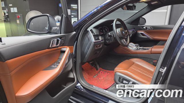 BMW X6 (G06) xDrive40i M Sport 2022 — фото 10