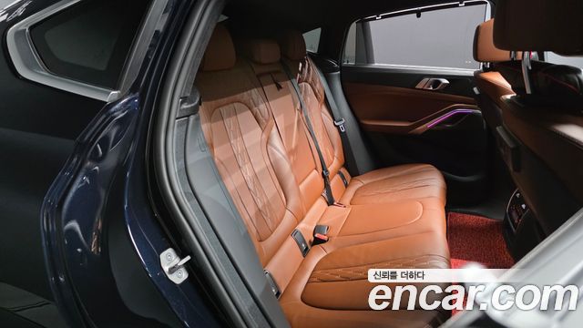 BMW X6 (G06) xDrive40i M Sport 2022 — фото 11