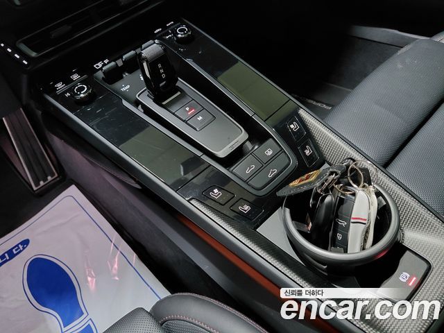 Porsche 911 (992) Carrera 4 GTS 2023 — фото 15