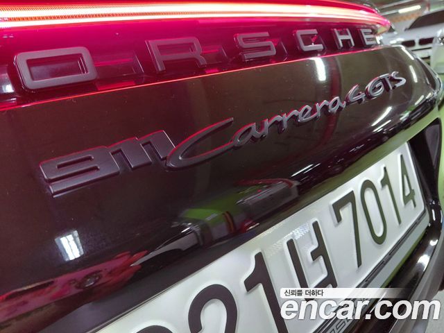 Porsche 911 (992) Carrera 4 GTS 2023 — фото 18