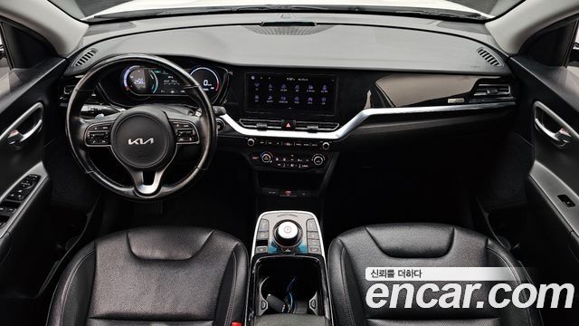 Kia Niro Plus Earth 2023 — фото 7