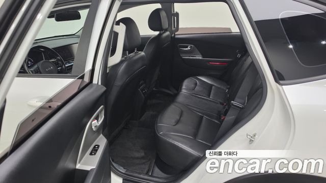 Kia Niro Plus Earth 2023 — фото 26