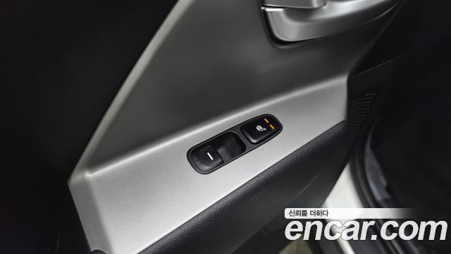 Kia Niro Plus Earth 2023 — фото 31