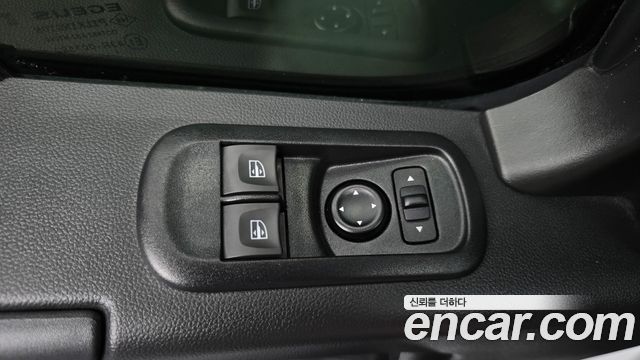 Renault Korea Master 2.3 Van L 2024 — фото 18