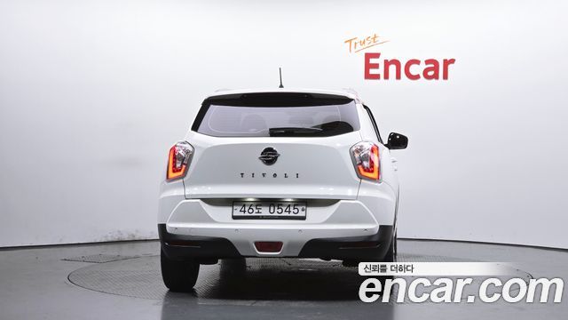 KG Mobility (SsangYong) Tivoli LX 2WD 2017 — фото 4