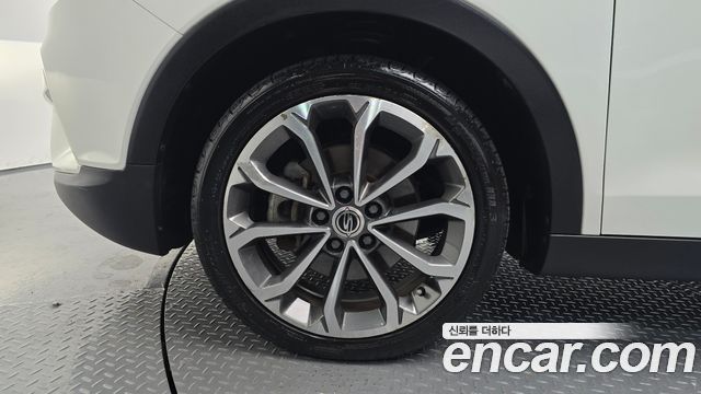 KG Mobility (SsangYong) Tivoli LX 2WD 2017 — фото 5