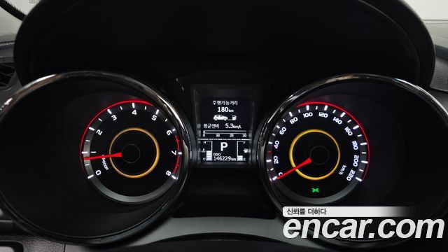 KG Mobility (SsangYong) Tivoli LX 2WD 2017 — фото 8