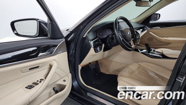 BMW 5 Series (G30) 520i Luxury 2020 — фото 10