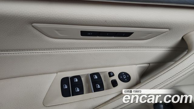 BMW 5 Series (G30) 520i Luxury 2020 — фото 20