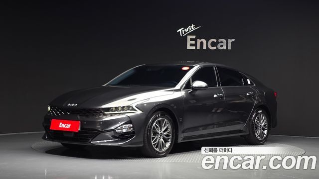Kia K5 (III) 2.0 Prestige 2023 — фото 1
