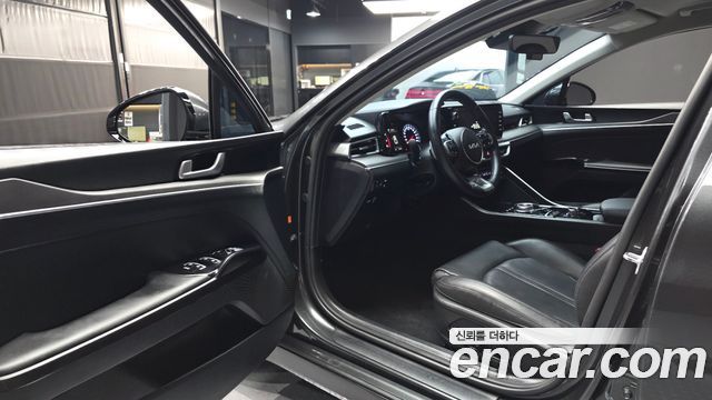 Kia K5 (III) 2.0 Prestige 2023 — фото 10