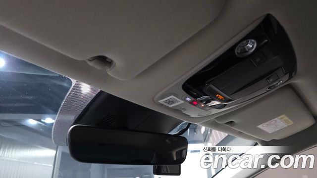 Kia K5 (III) 2.0 Prestige 2023 — фото 17