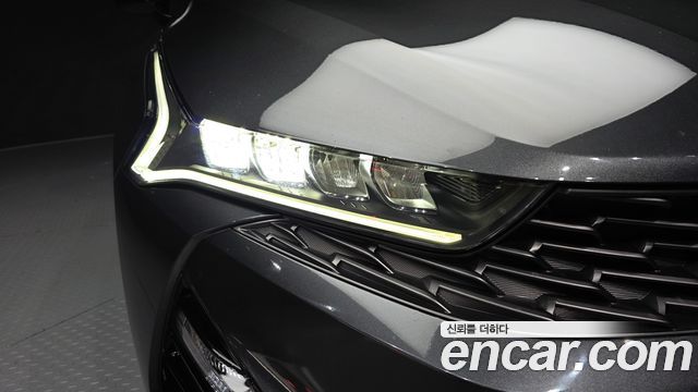 Kia K5 (III) 2.0 Prestige 2023 — фото 22