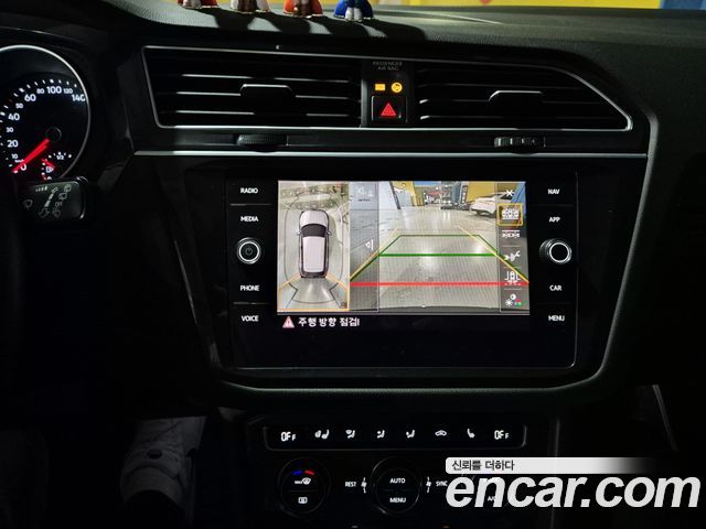 Volkswagen Tiguan (II) 2.0 TDI Prestige 2020 — фото 10