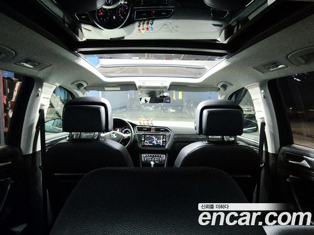 Volkswagen Tiguan (II) 2.0 TDI Prestige 2020 — фото 17
