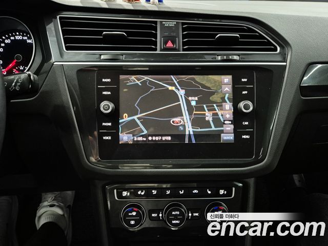 Volkswagen Tiguan (II) 2.0 TDI Prestige 2020 — фото 22