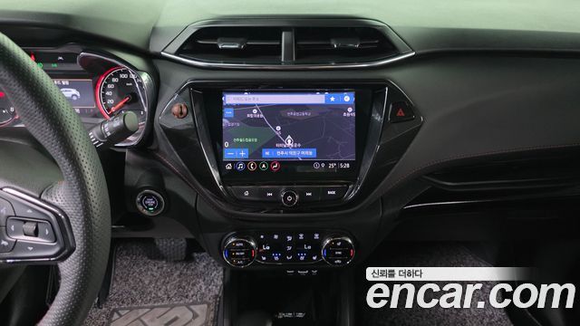 Chevrolet Trailblazer 1.3 Turbo 4WD RS 2023 — фото 13