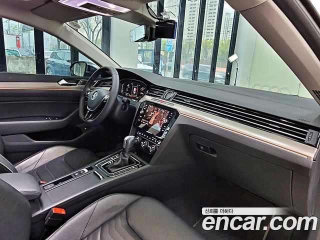 Volkswagen Arteon 2.0 TDI Presige 4Motion 2020 — фото 17