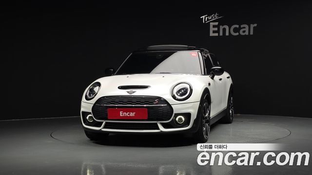 MINI Cooper S Clubman Shadow Edition 2nd 2022 — фото 3