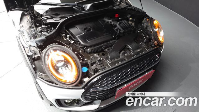 MINI Cooper S Clubman Shadow Edition 2nd 2022 — фото 6