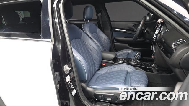 MINI Cooper S Clubman Shadow Edition 2nd 2022 — фото 11