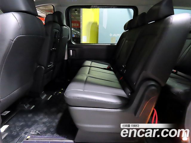 Hyundai Staria Tourer 9-Seater Modern 2025 — фото 7