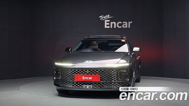 Hyundai Grandeur (GN7) 3,5 Gasoline 4WD Calligraphy 2025 — фото 3