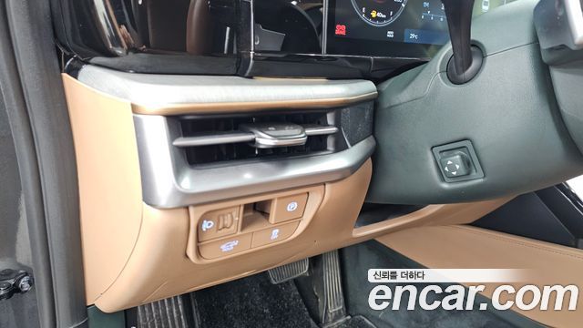 Hyundai Grandeur (GN7) 3,5 Gasoline 4WD Calligraphy 2025 — фото 29