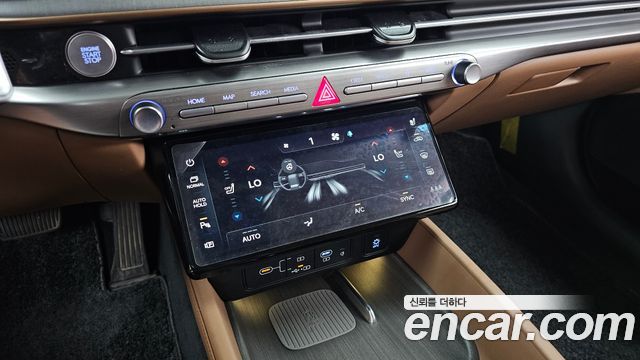 Hyundai Grandeur (GN7) 3,5 Gasoline 4WD Calligraphy 2025 — фото 31