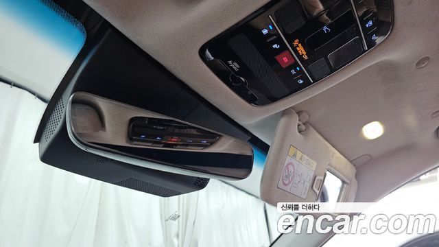 Hyundai Grandeur (GN7) 3,5 Gasoline 4WD Calligraphy 2025 — фото 34