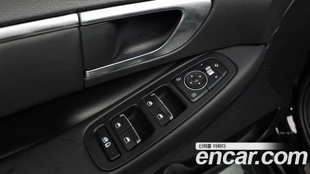 Hyundai Sonata (DN8) 2.0 Premium Family 2021 — фото 16