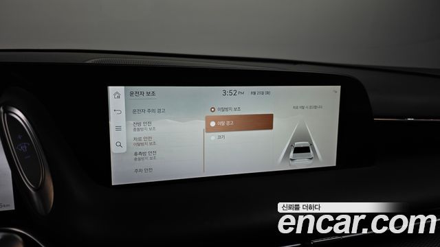 Genesis G90 (RS4) Gasoline 3.5 Turbo AWD 2022 — фото 16