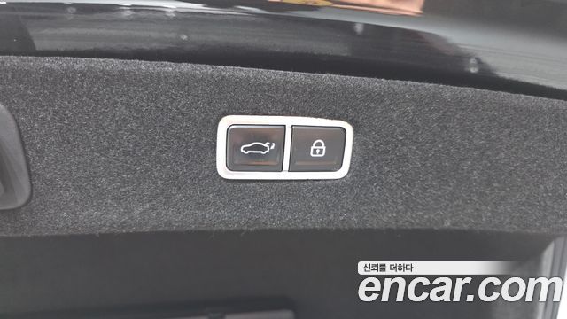 Genesis G90 (RS4) Gasoline 3.5 Turbo AWD 2022 — фото 35