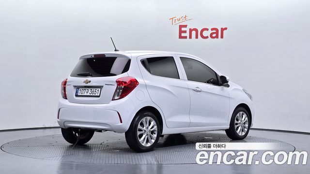 Chevrolet Spark Premier 2022 — фото 2