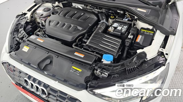 Audi A3 (8Y) 40 TFSI Premium 2023 — фото 6