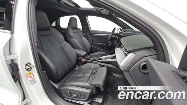 Audi A3 (8Y) 40 TFSI Premium 2023 — фото 26