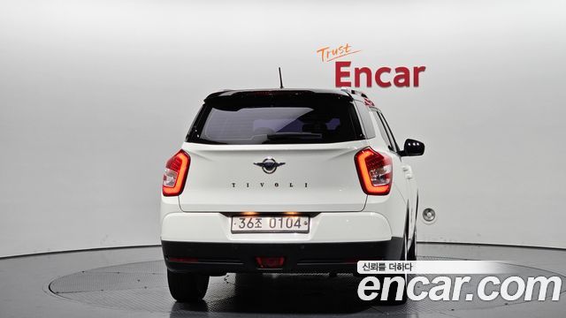 KG Mobility (SsangYong) Tivoli Air Diesel IX 2WD 2017 — фото 4