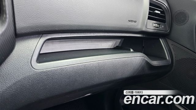 KG Mobility (SsangYong) Tivoli Air Diesel IX 2WD 2017 — фото 33