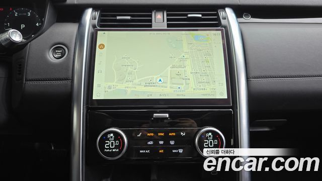 Land Rover Discovery 5 D250 SE 2022 — фото 12